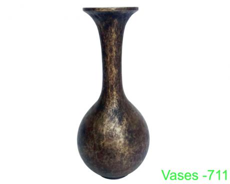 古銅花瓶